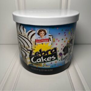 Goose Creek NWT (NOT burned) Little Debbie Zebra Cakes 3-Wick Candle